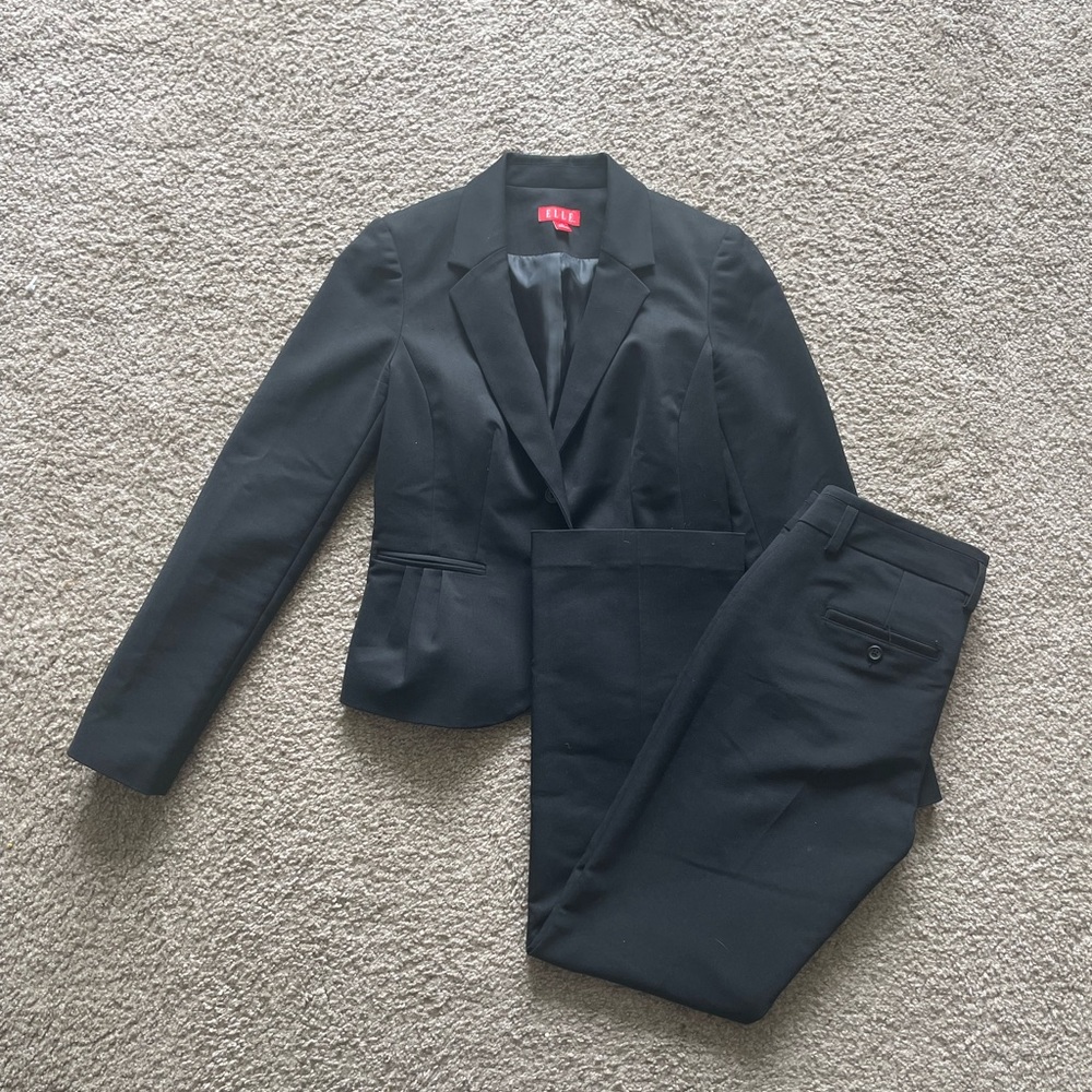 ELLE black suit, hardly worn